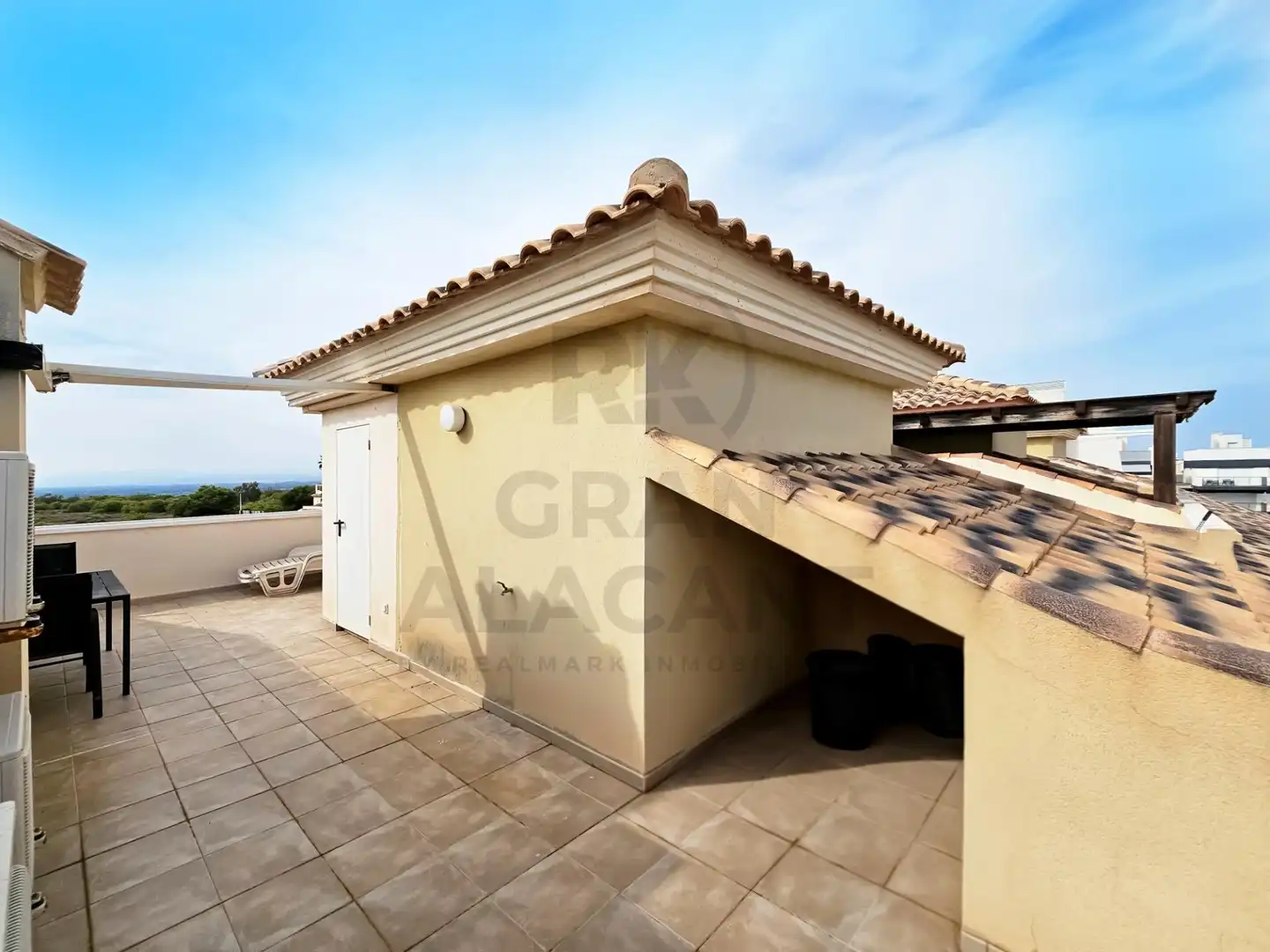 Penthouse with pool for sale in ESCANDINAVIA 98, imagen 29