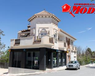 Vista exterior de Casa o xalet en venda en Ventas de Huelma amb Terrassa