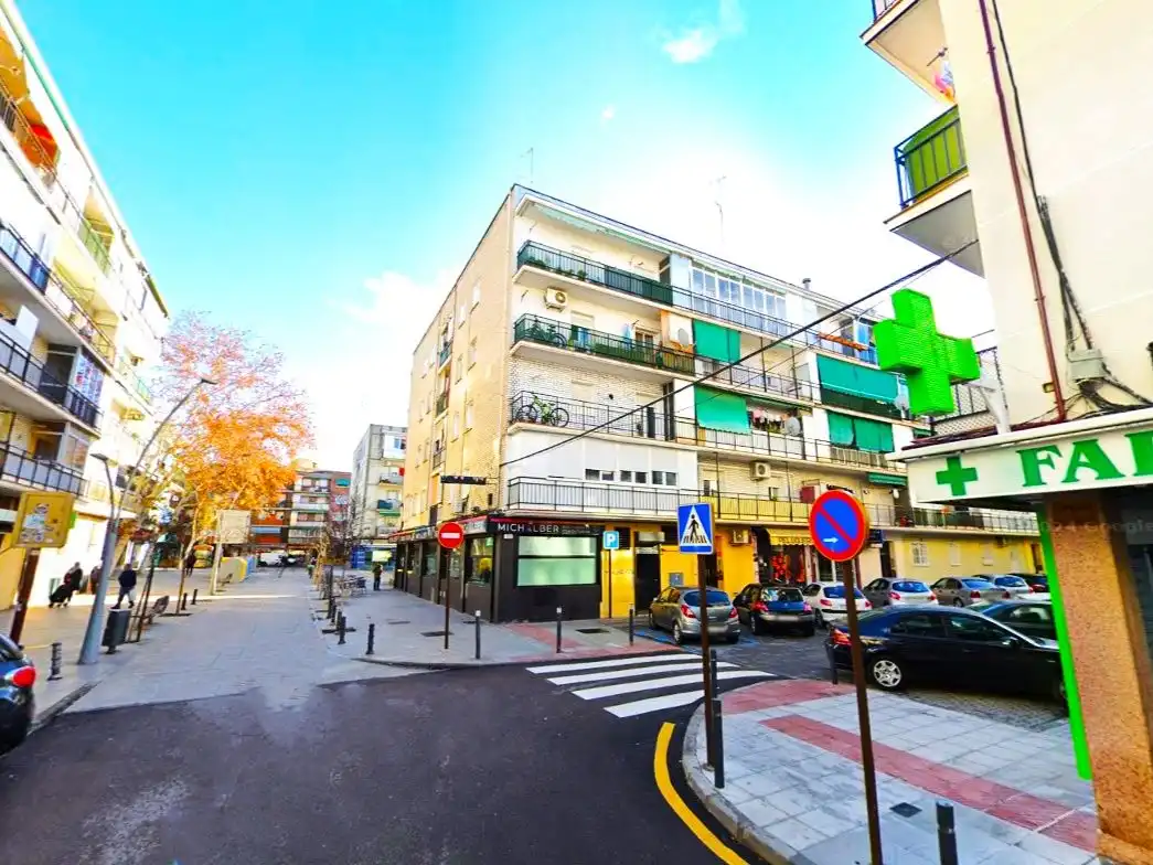 Außenansicht von Lagerraum zur Miete in Alcorcón