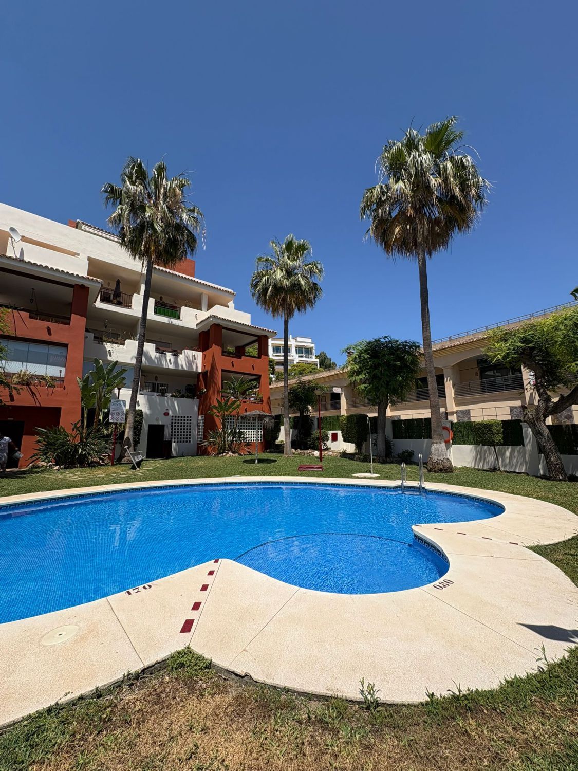 Exterior view of Flat for sale in Benalmádena  with Air Conditioner, Heating and Terrace