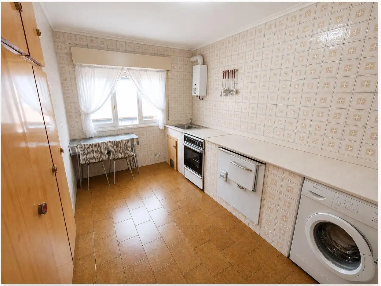Cocina de Casa o chalet en venta en Arenas de Iguña con Calefacción