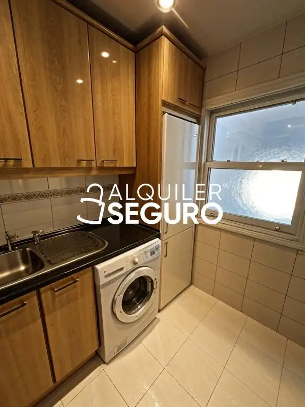 Piso con ascensor en alquiler en del Corazón de María, imagen 10