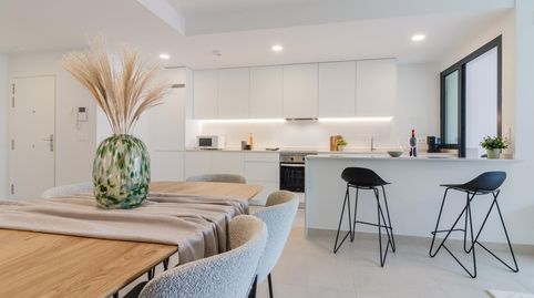 Foto 4 de Piso en venta en De José Francisco Iturzaeta E Izaguirre, Valdeacederas, Madrid Capital