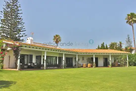 Jardí de Casa o xalet de lloguer en Sotogrande amb Aire condicionat, Calefacció i Jardí privat