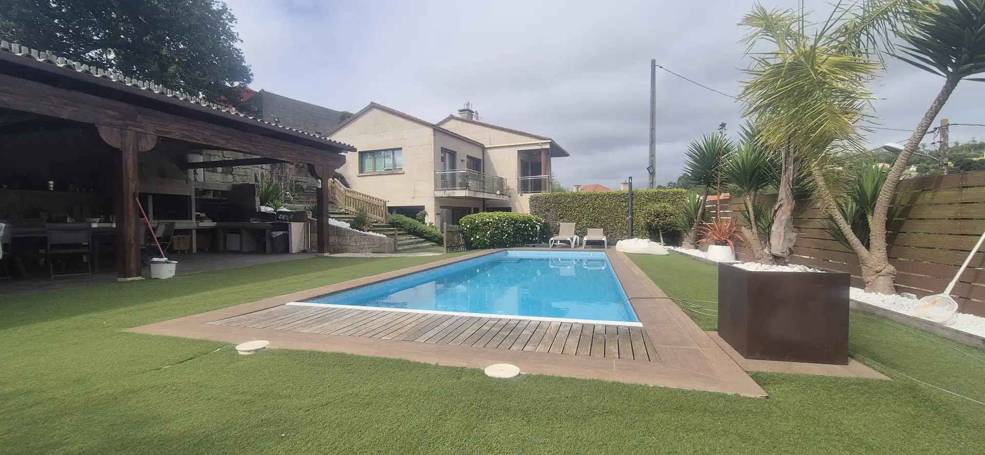 Piscina de Casa o chalet en venta en Vigo  con Aire acondicionado, Calefacción y Jardín privado