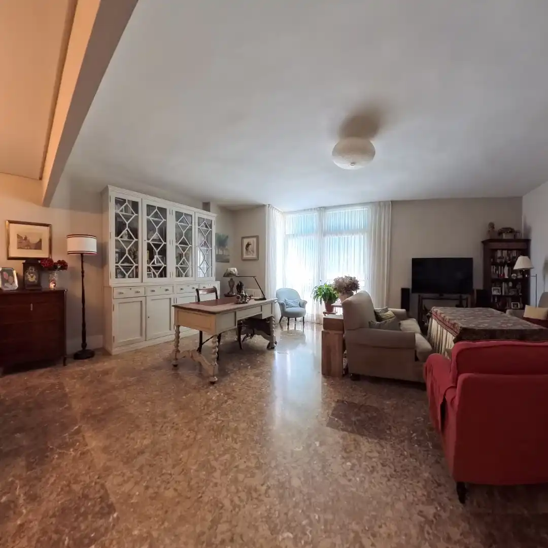 Sala de estar de Piso en venta en Sevilla con Aire acondicionado, Calefacción y Trastero