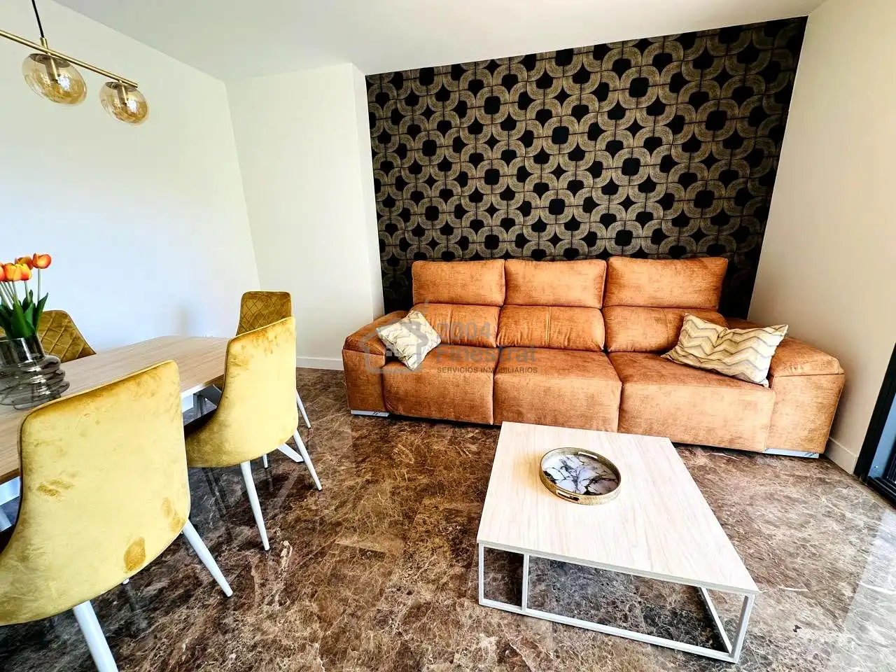 Living room of Flat for rent in Benidorm  with Terrace, Furnished and Community pool