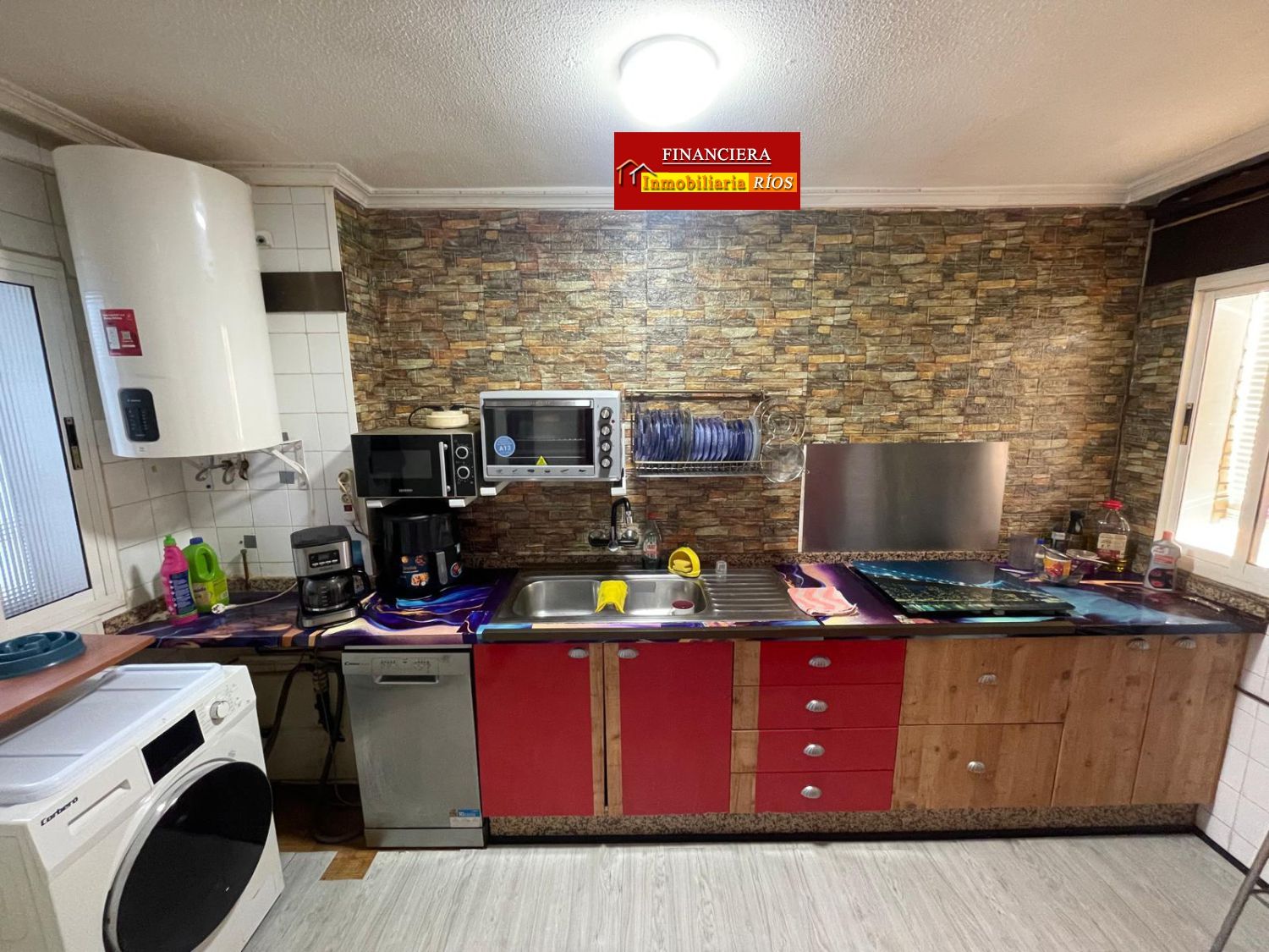 Kitchen of Flat for sale in Alcalá de Guadaira  with Air Conditioner