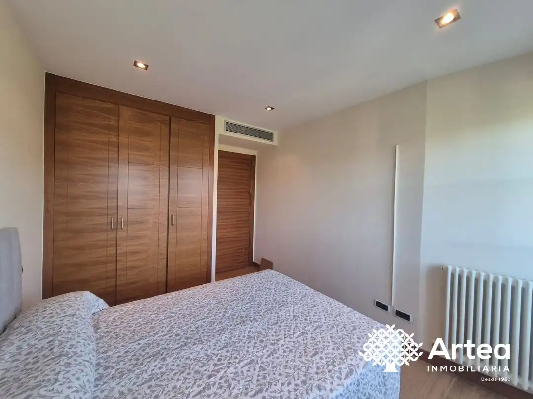 Habitación de Piso de alquiler en Bilbao  con Calefacción, Jardín privado y Horno