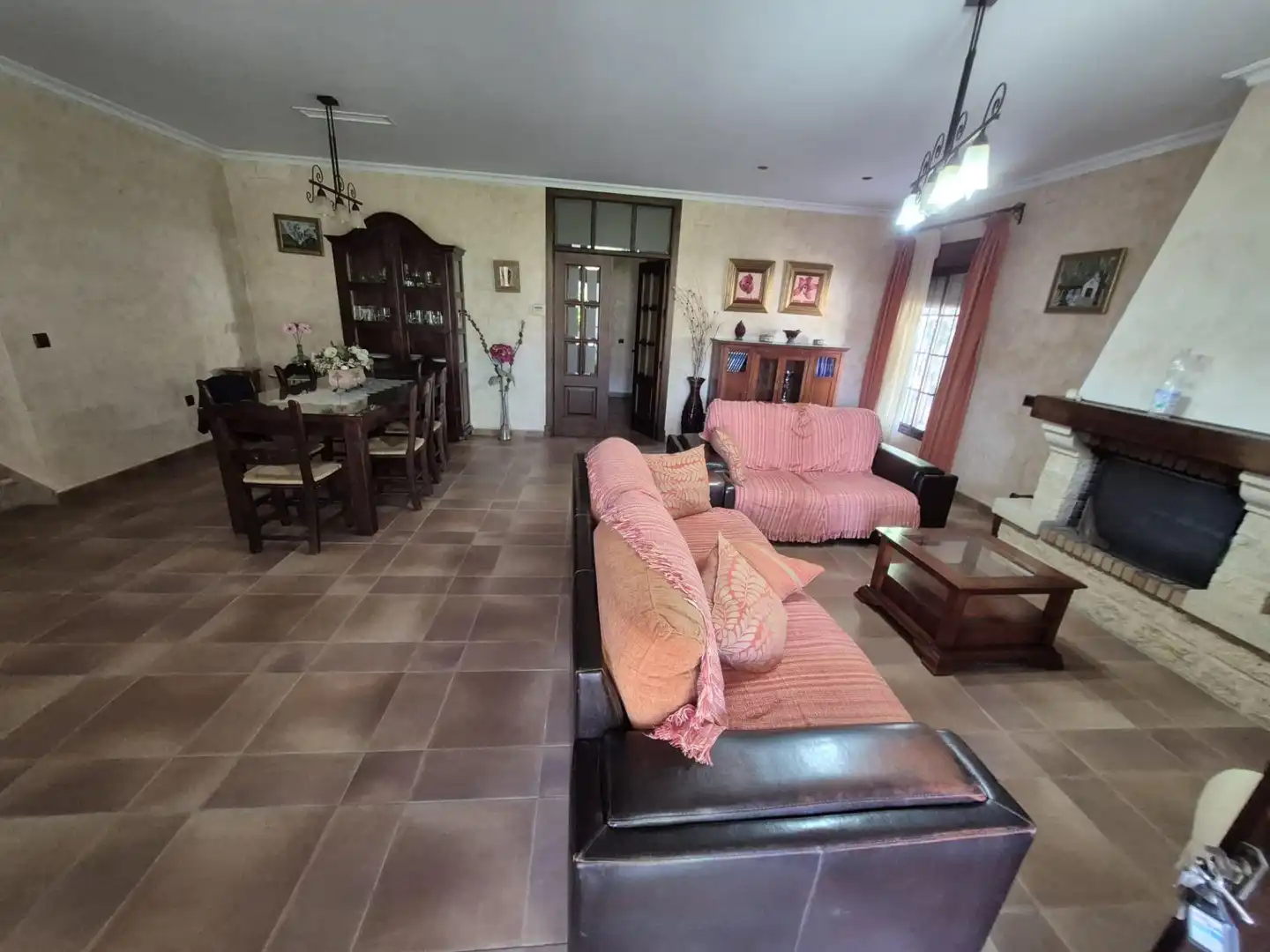 Sala d'estar de Casa o xalet en venda en Arcos de la Frontera