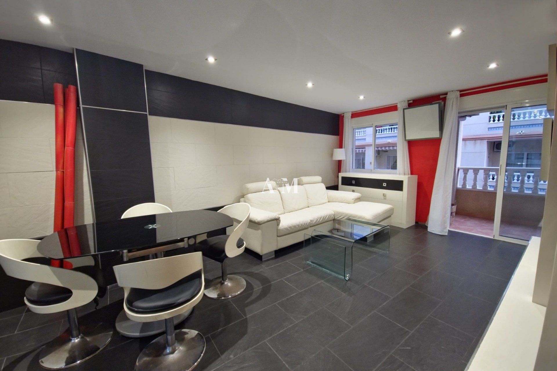 Apartament en venda a Las Piscinas Naturales, Playa del Cura
