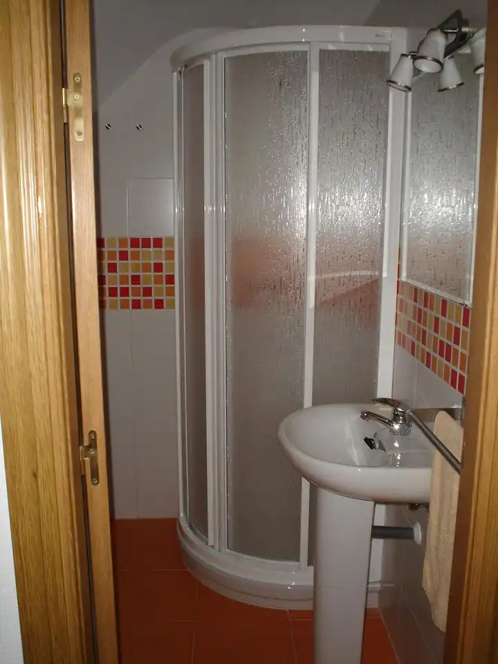Bany de Casa o xalet en venda en Saelices amb Calefacció i Moblat