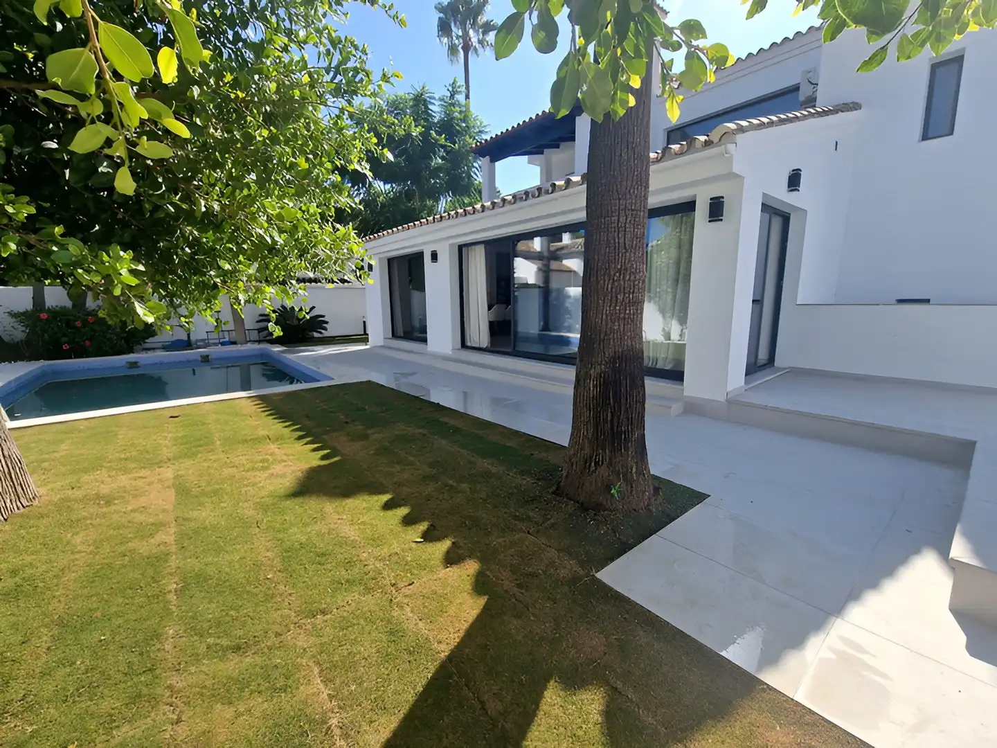 Casa amb piscina en venda a Marbella Centro, imagen 3