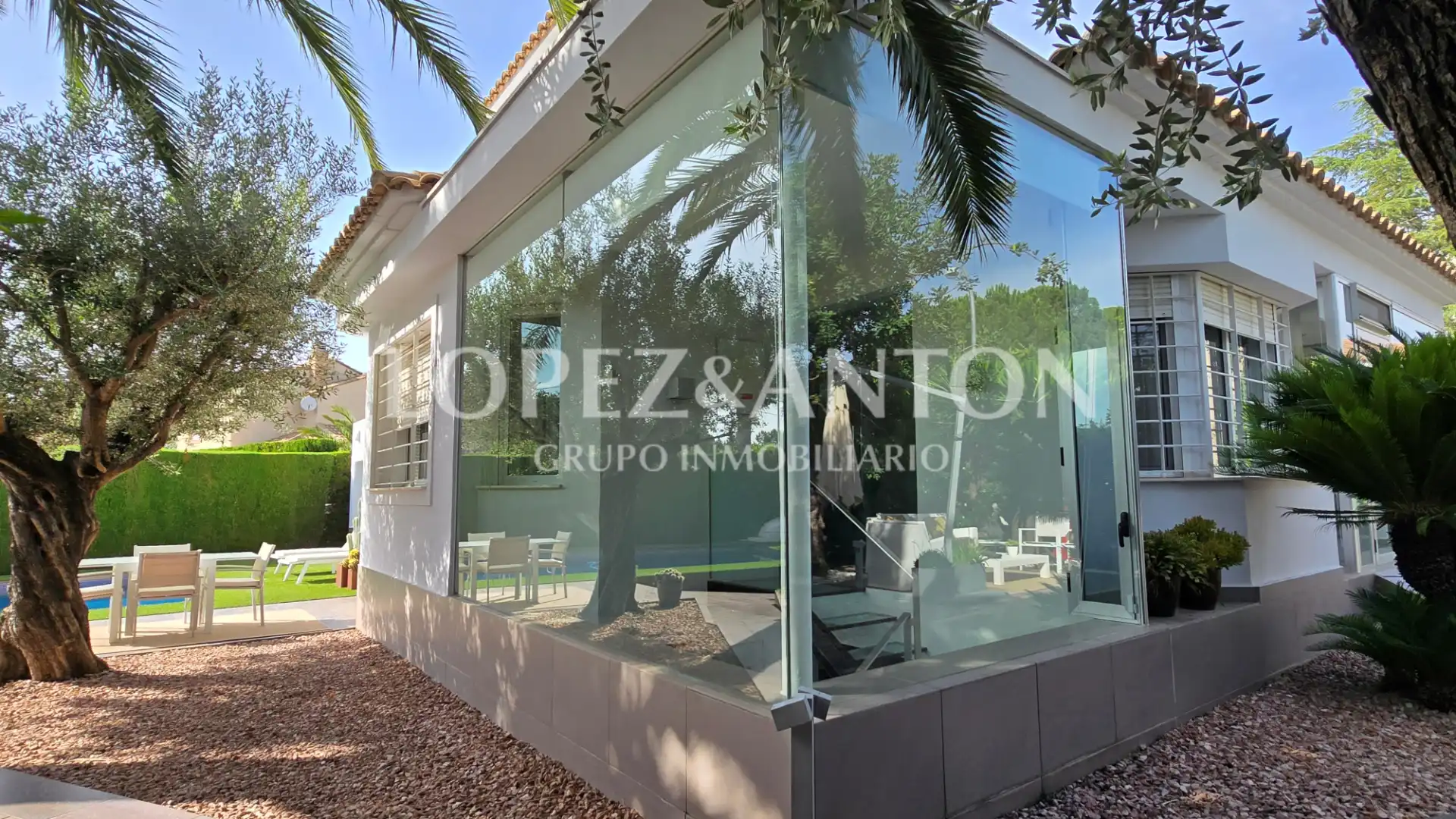 Exterior view of Houses for sale in L'Eliana  with Air Conditioner, Heating and Private garden