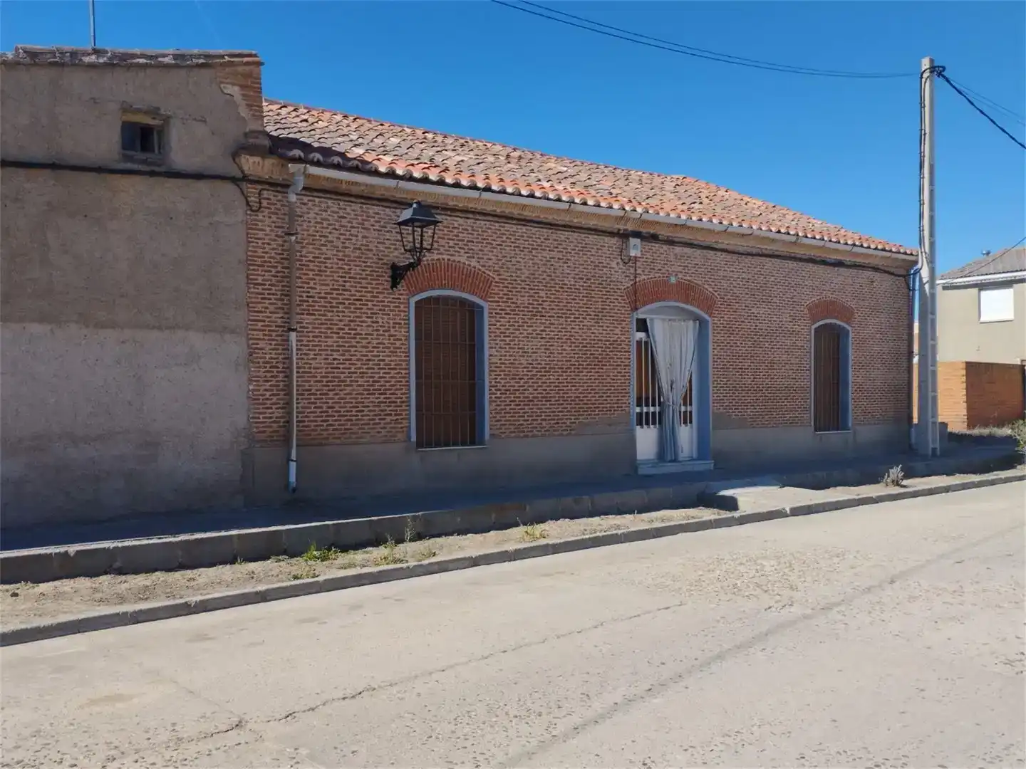 Vista exterior de Finca rústica en venda en Tarazona de Guareña