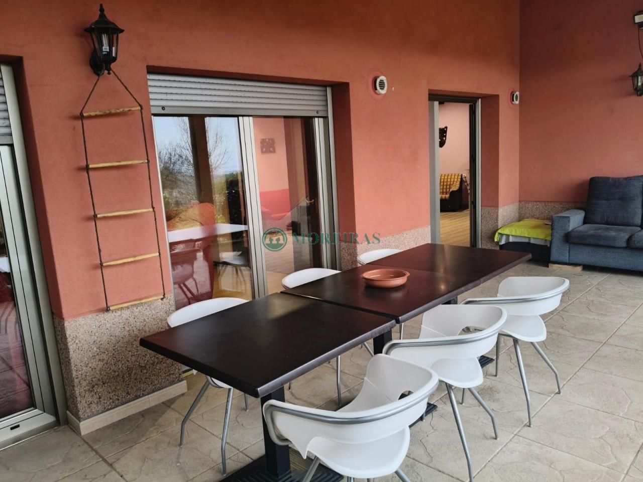 Terrassa de Casa o xalet en venda en Toén amb Calefacció, Jardí privat i Moblat