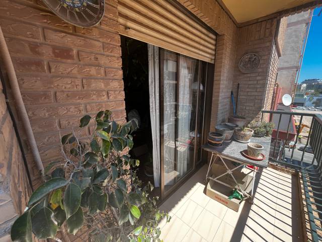 Piso en Venta en Carrer de les Acàcies en Barrio de Benicalap