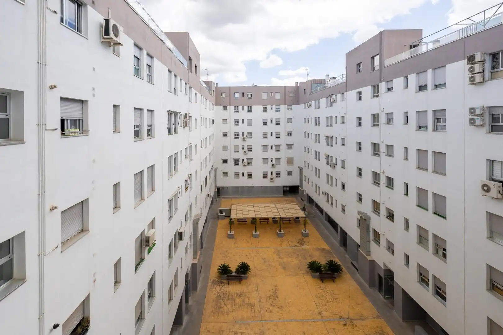 Flat for rent to own in Avda. Federico Garcia Lorca - Nueva Estación Autobuses