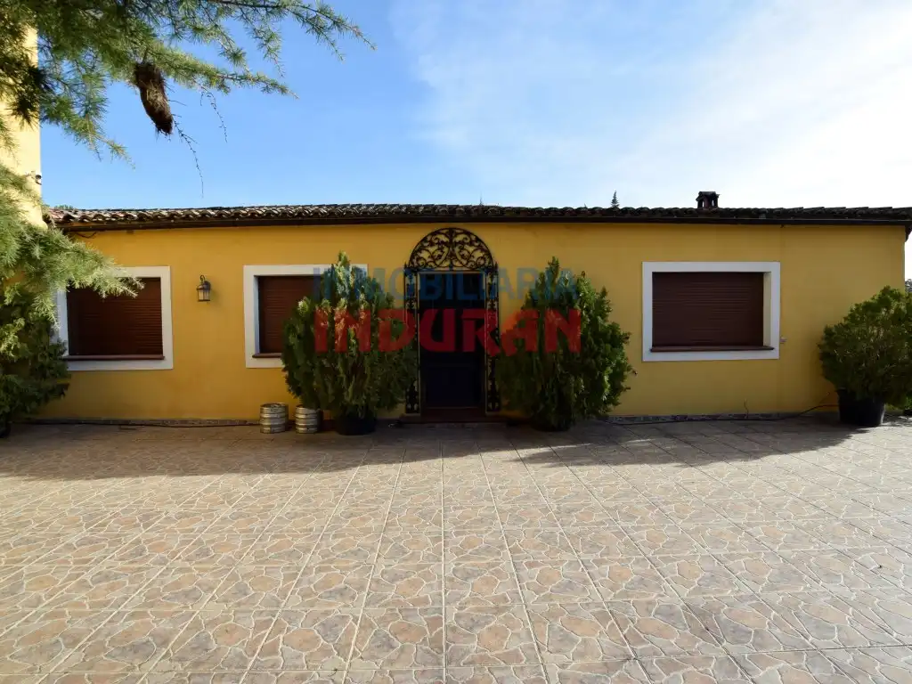 Vista exterior de Finca rústica en venta en Parrillas