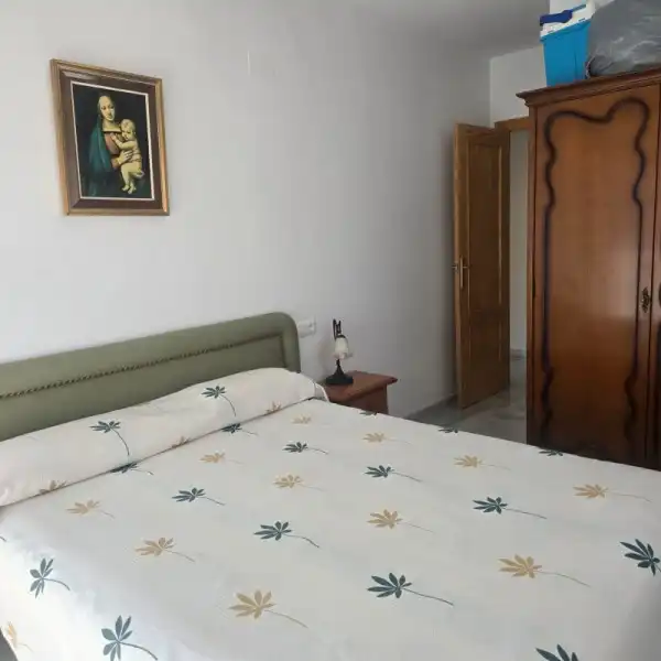 Dormitori de Pis en venda en Motril amb Balcó