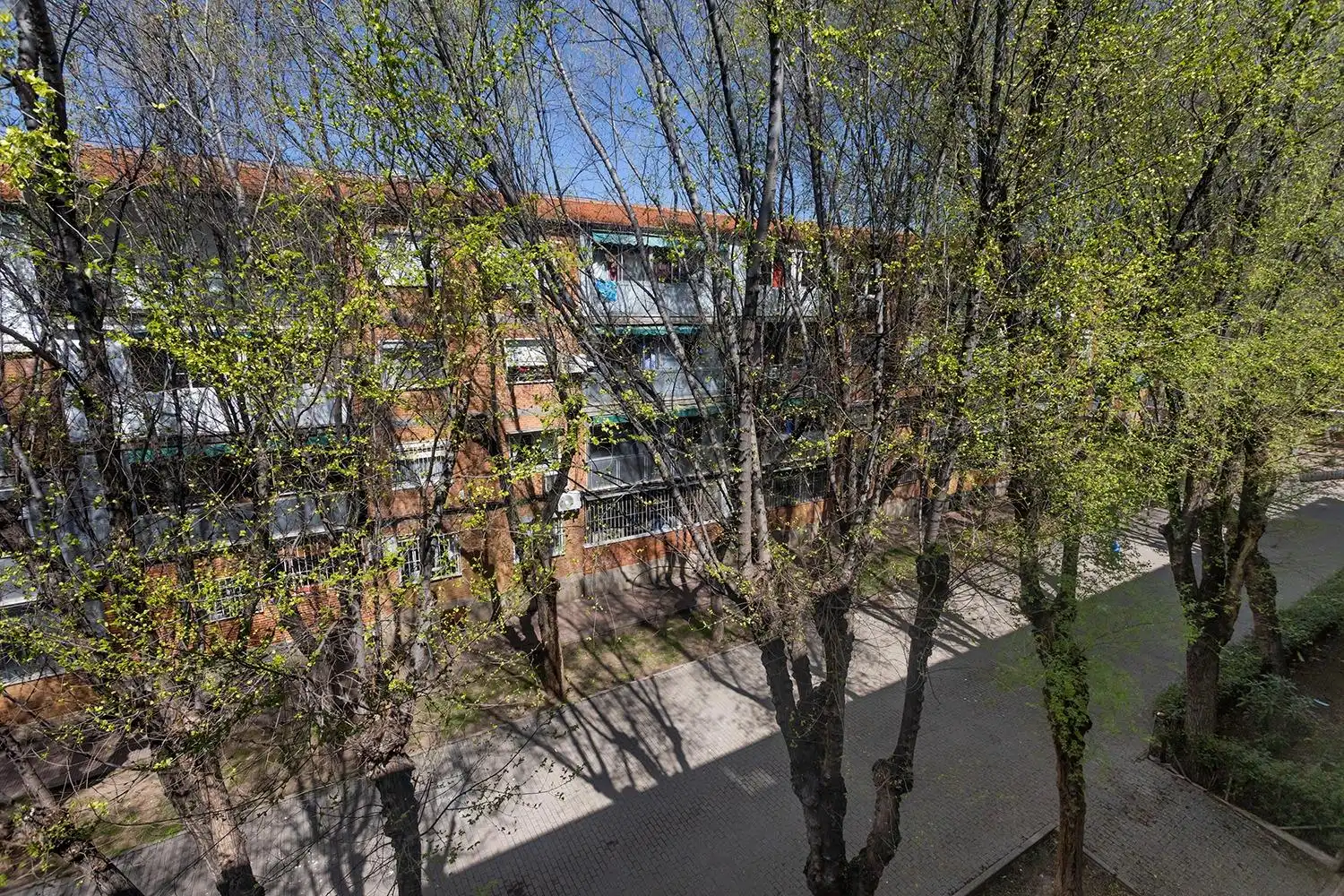 Außenansicht von Wohnung zum Verkauf in Alcalá de Henares mit Klimaanlage, Heizung und Terrasse