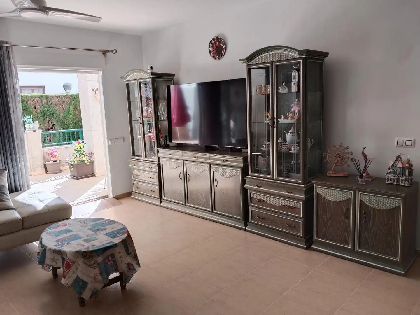 Wohnzimmer von Wohnung zum Verkauf in Altea mit Klimaanlage, Privatgarten und Terrasse