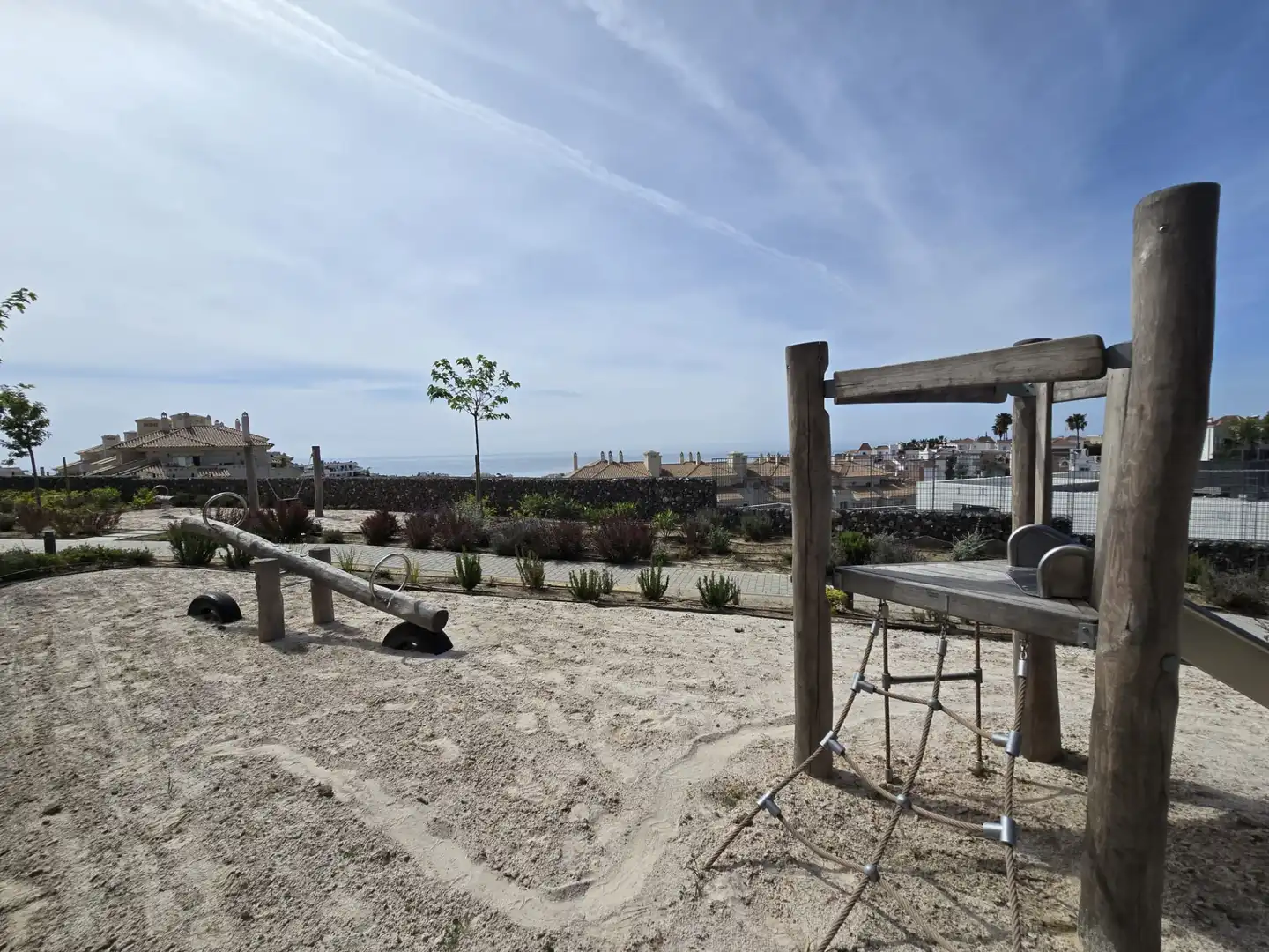Terraza de Casa adosada en venta en Mijas con Aire acondicionado, Jardín privado y Piscina comunitaria