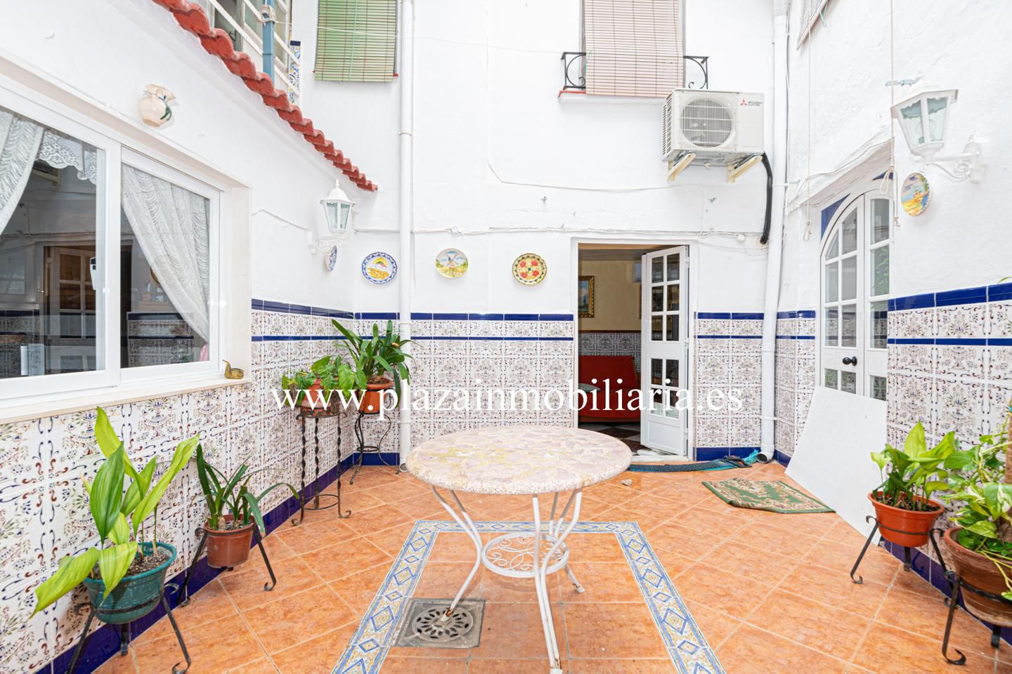 Garden of House or chalet for sale in Lucena  with Terrace, Storage room and Balcony