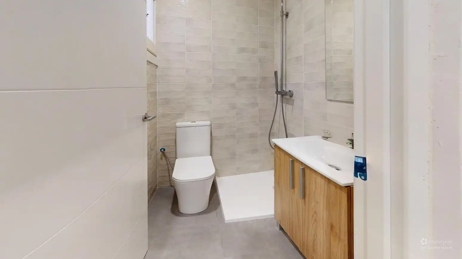 Baño de Piso en venta en Crevillent con Terraza y Trastero