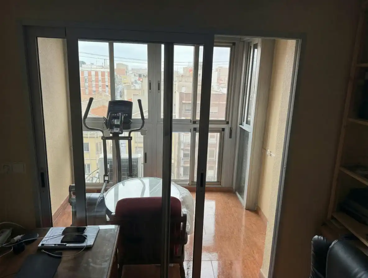 Piso con terraza en venta en Casco Urbano, imagen 30