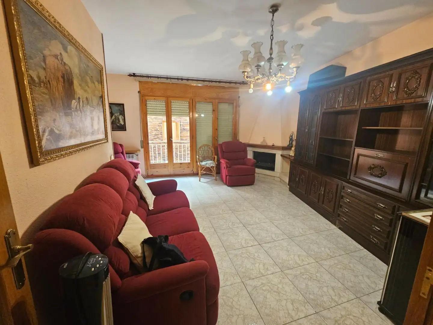 Sala d'estar de Casa adosada en venda en Alguaire, Lleida