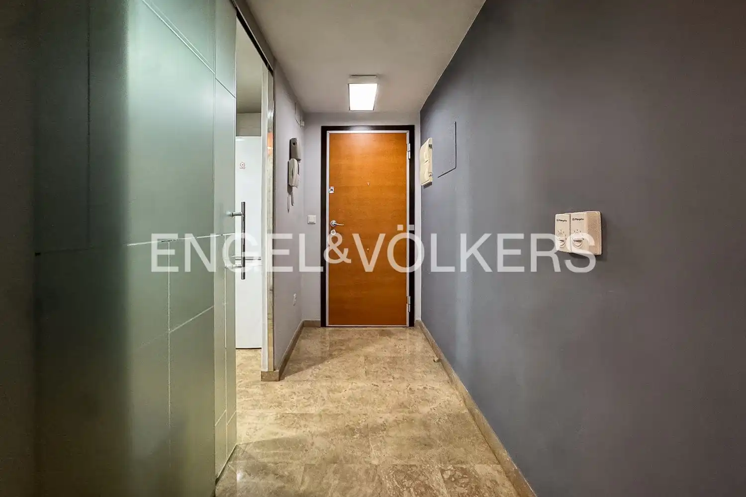 Piso de alquiler en Valencia con Aire acondicionado, Calefacción y Amueblado