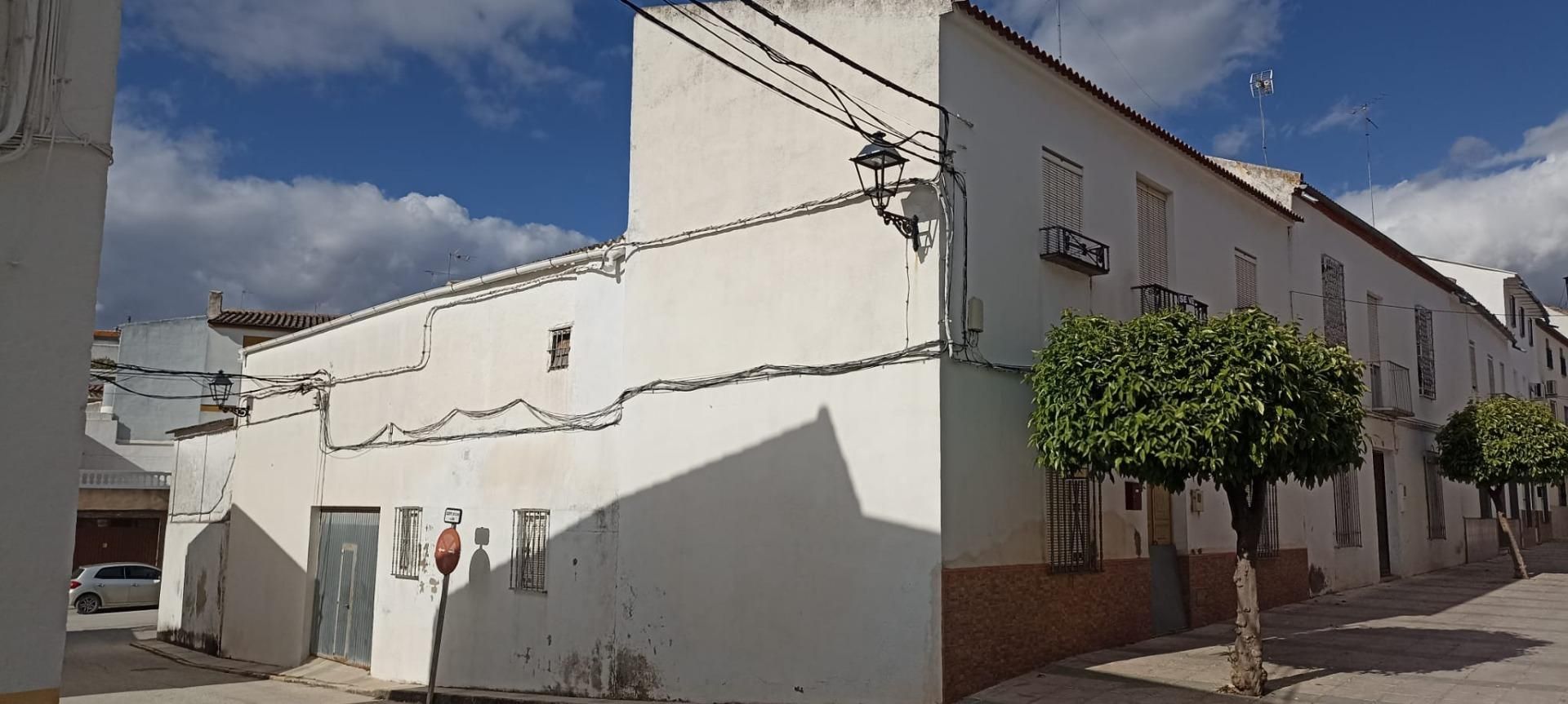 Vista exterior de Casa o xalet en venda en Santiago de Calatrava