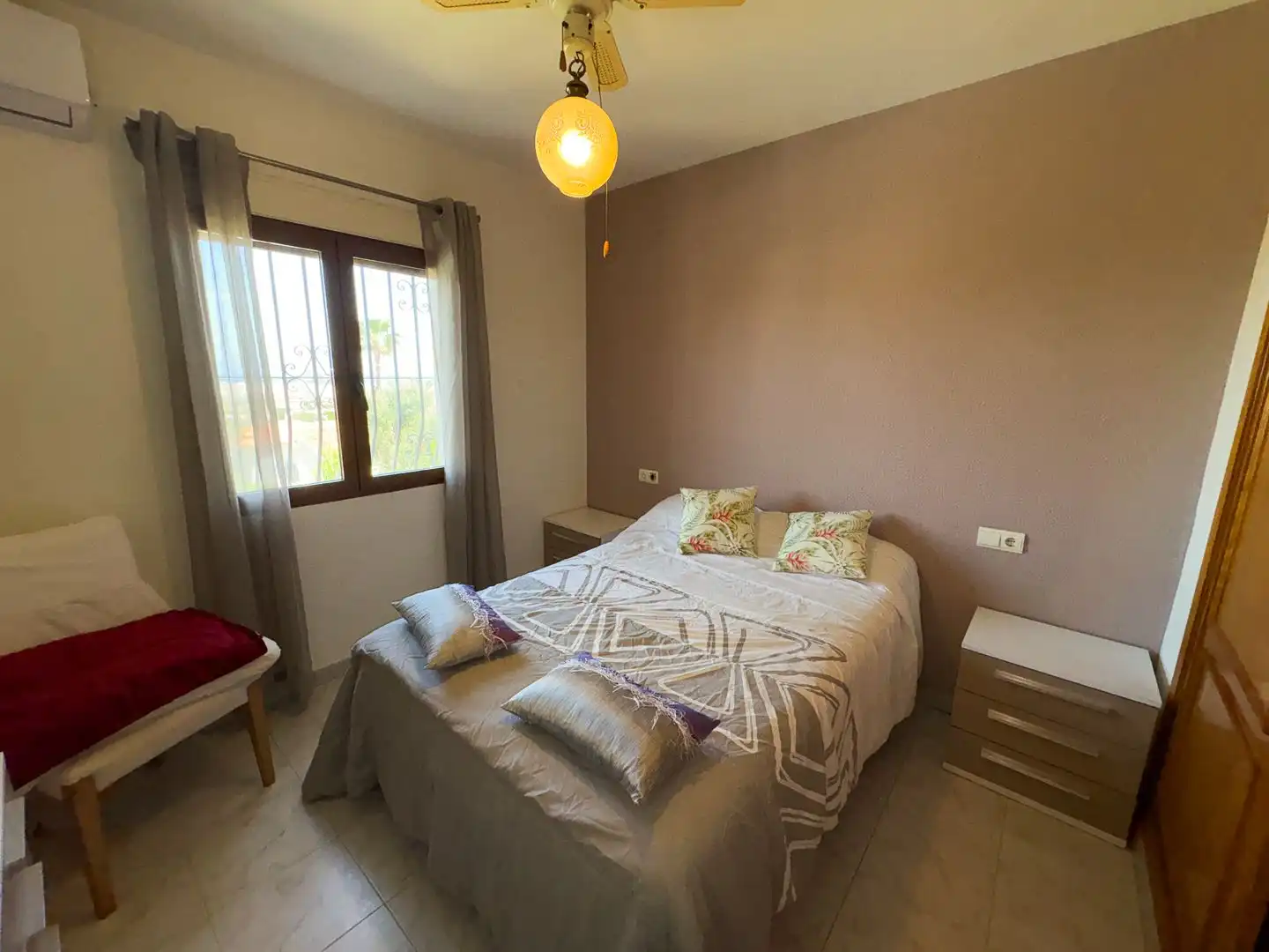 Habitación de Casa o chalet en venta en Dénia con Aire acondicionado, Calefacción y Jardín privado