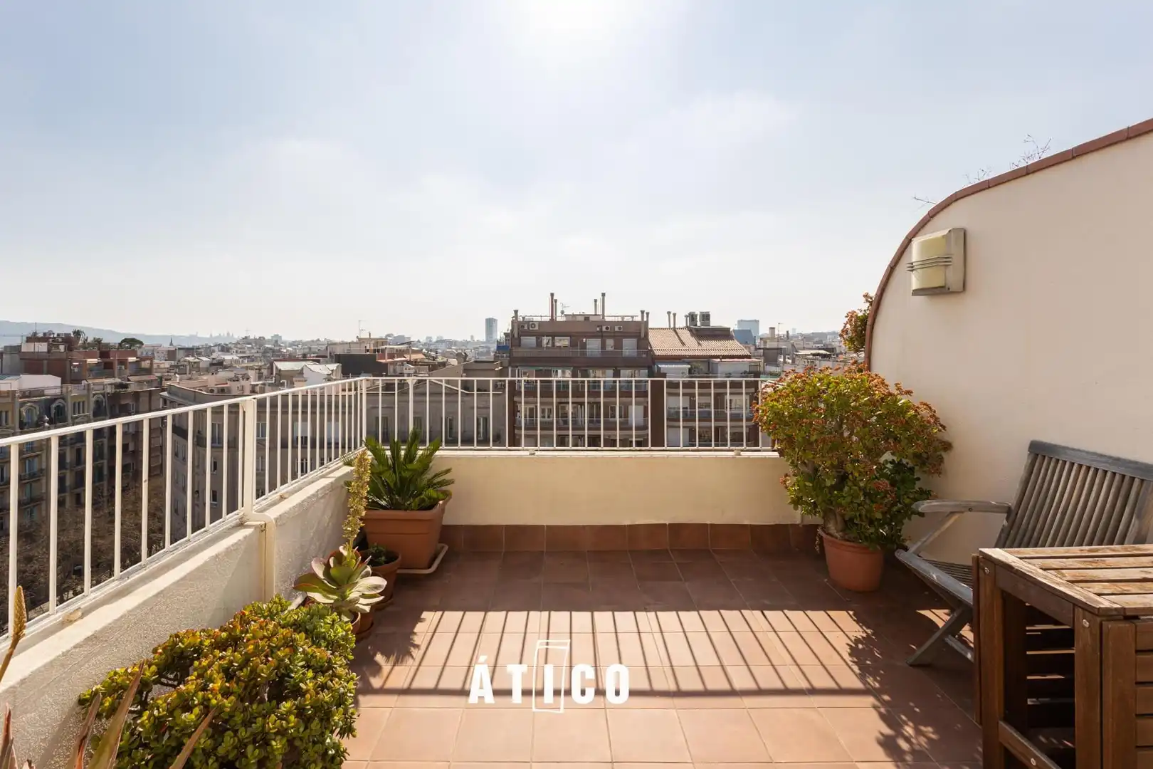 Penthouse mit Terrasse zum Verkauf in Gràcia