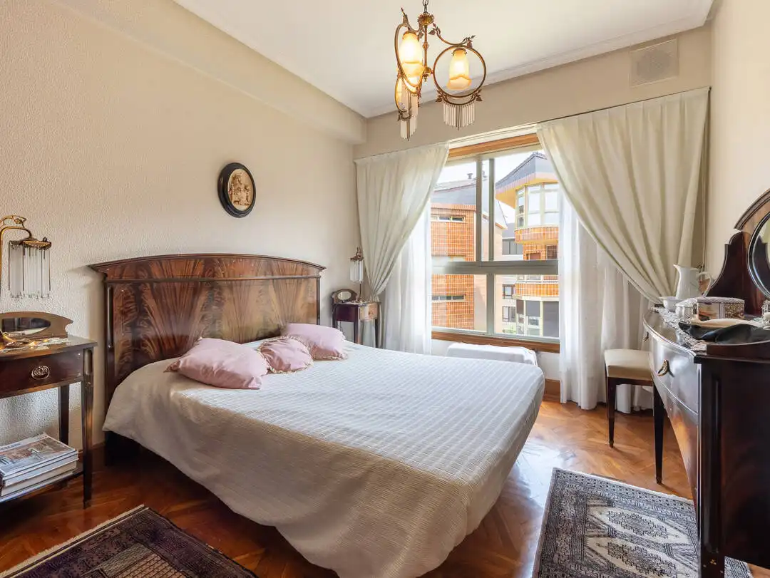Schlafzimmer von Wohnung zum Verkauf in Zarautz mit Heizung, Privatgarten und Terrasse