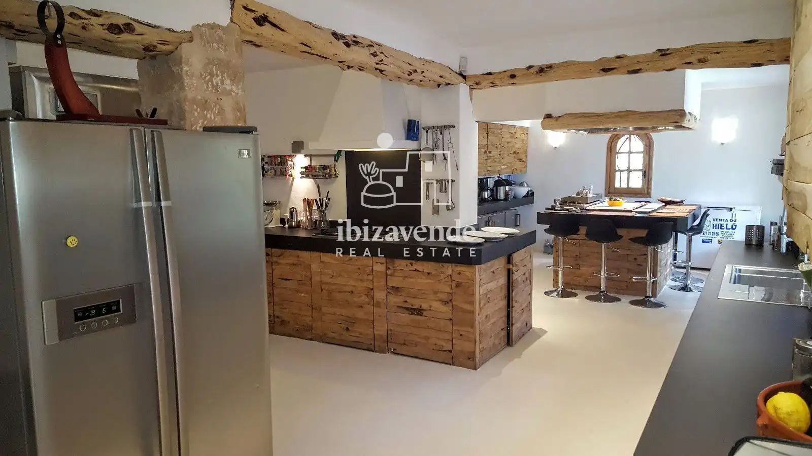 Kitchen of Houses for sale in Santa Eulària des Riu  with Air Conditioner, Private garden and Terrace
