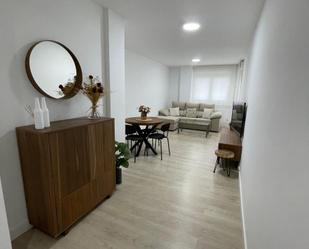 Living room of Flat for sale in Cáceres Capital  with Air Conditioner, Heating and Parquet flooring