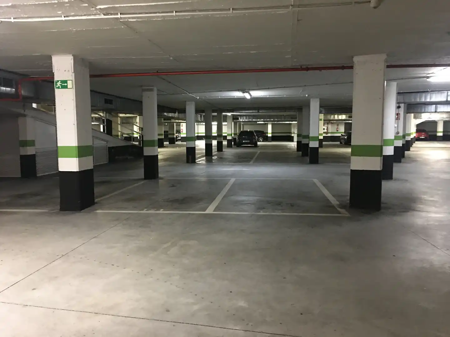 Parkplatz von Garage zum Verkauf in Narón