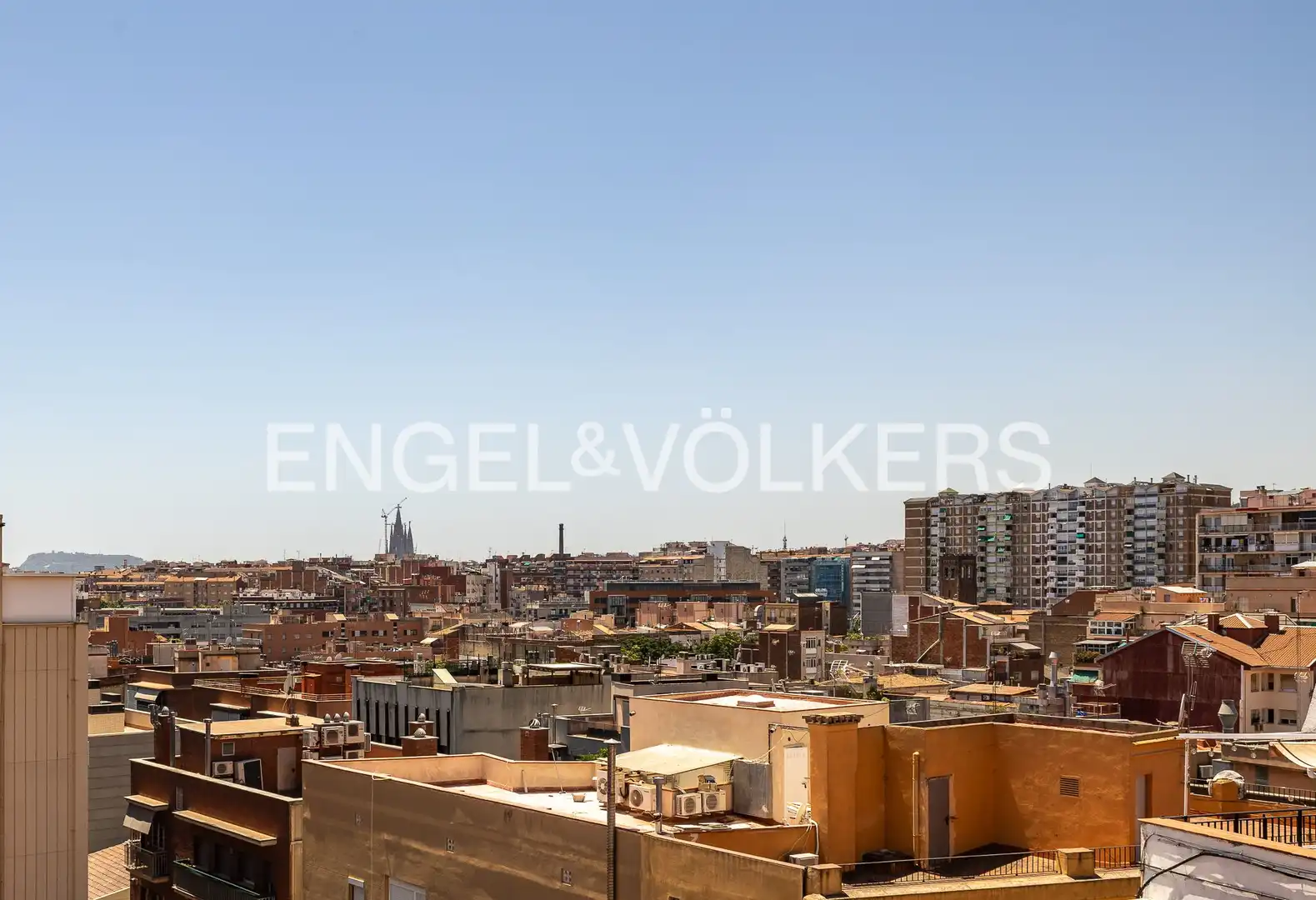 Vista exterior de Ático en venta en Barcelona con Calefacción