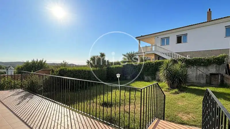 Vista exterior de Casa o chalet en venta en Montroi / Montroy con Terraza y Trastero