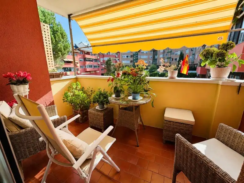 Terraza de Piso en venta en Las Rozas de Madrid con Aire acondicionado, Calefacción y Parquet