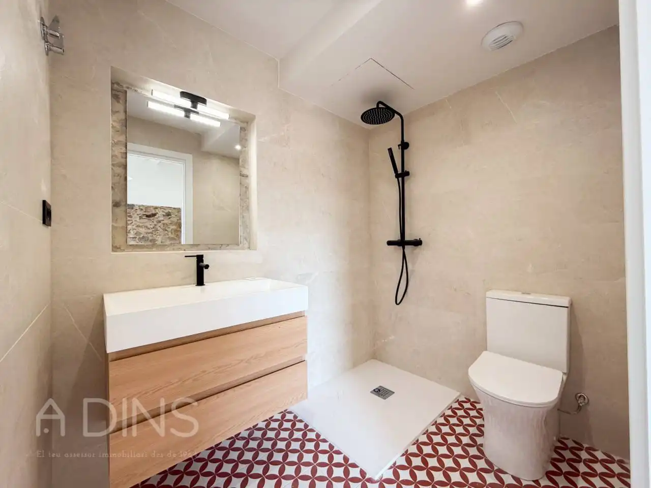 Baño de Ático en venta en Caldes de Montbui con Aire acondicionado, Calefacción y Piscina comunitaria
