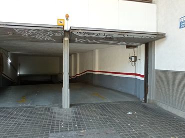 Aparcament de lloguer a Traja
