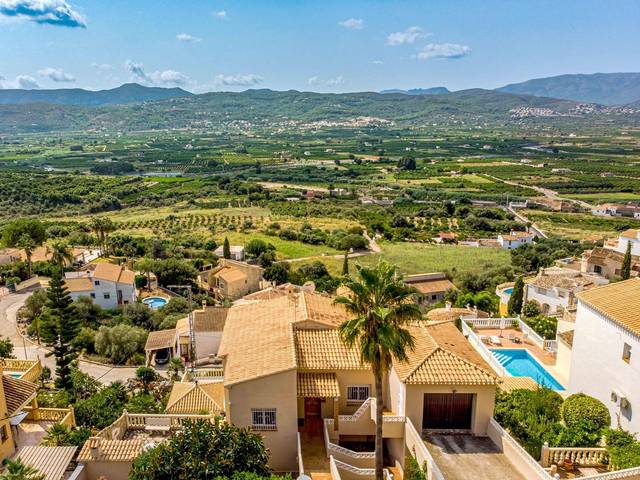 Casa-chalet en Venta en Sanet y Negrals