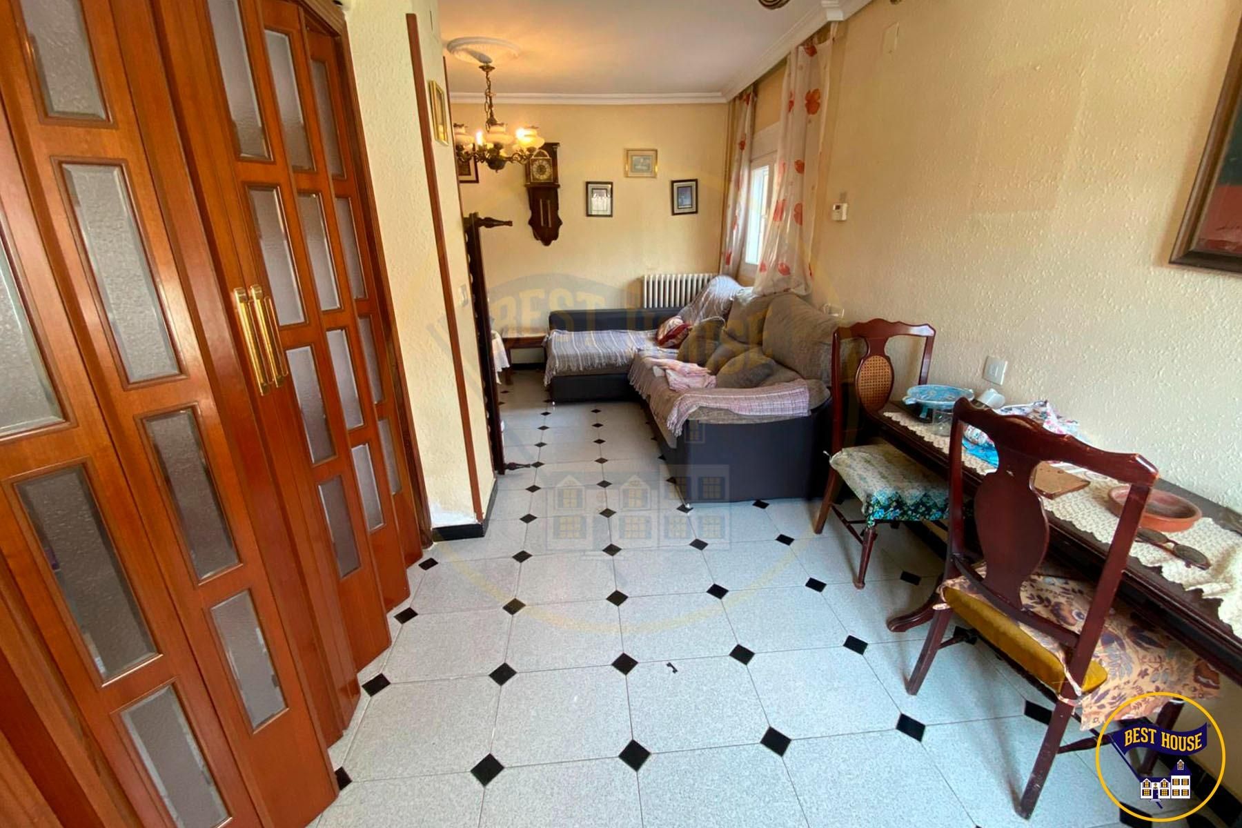 Living room of House or chalet for sale in Cuenca Capital  with Heating, Terrace and Storage room