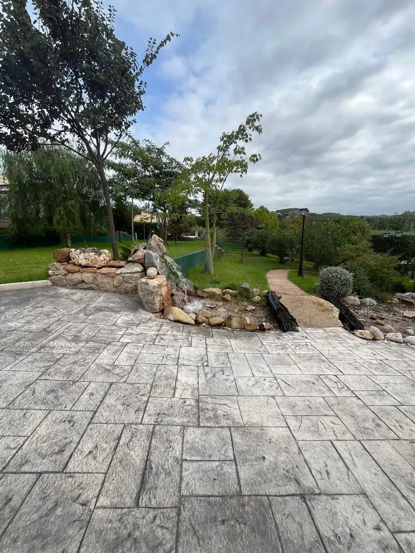 Terrasse von Haus oder Chalet zum Verkauf in Castellón de la Plana / Castelló de la Plana mit Klimaanlage, Schwimmbad und Möbliert