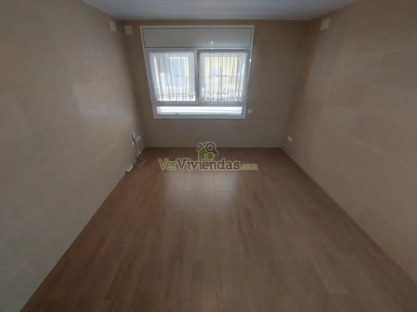 Habitación de Planta baja en venta en Castellar del Vallès con Terraza, Horno y Internet