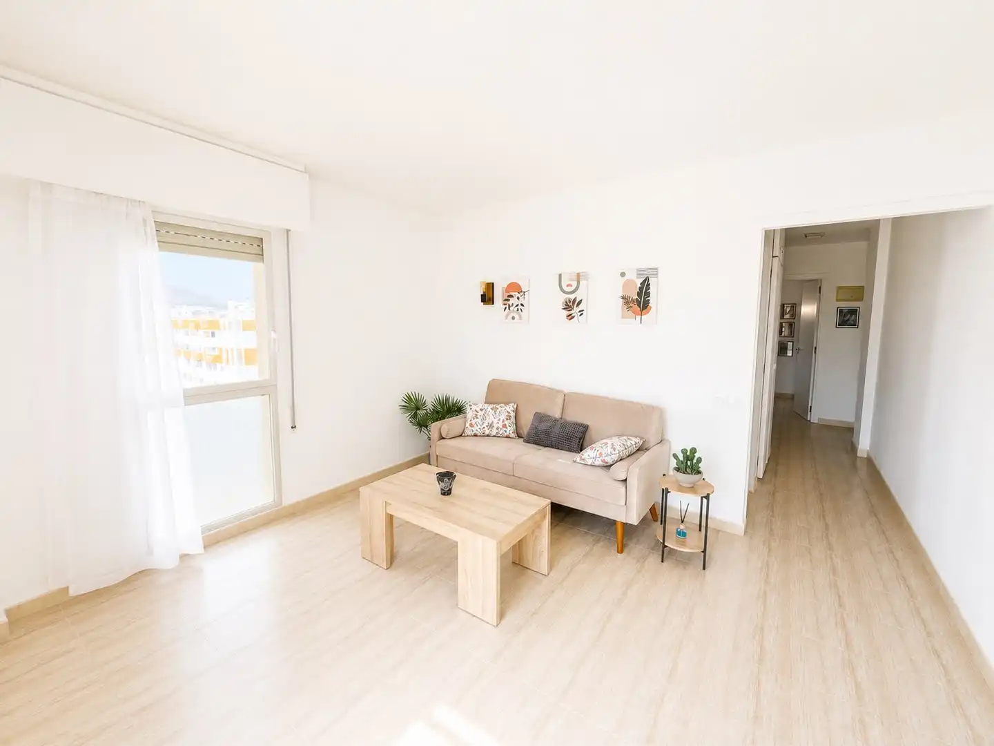 Living room of Flat for sale in Benalmádena  with Terrace, Furnished and Washing machine