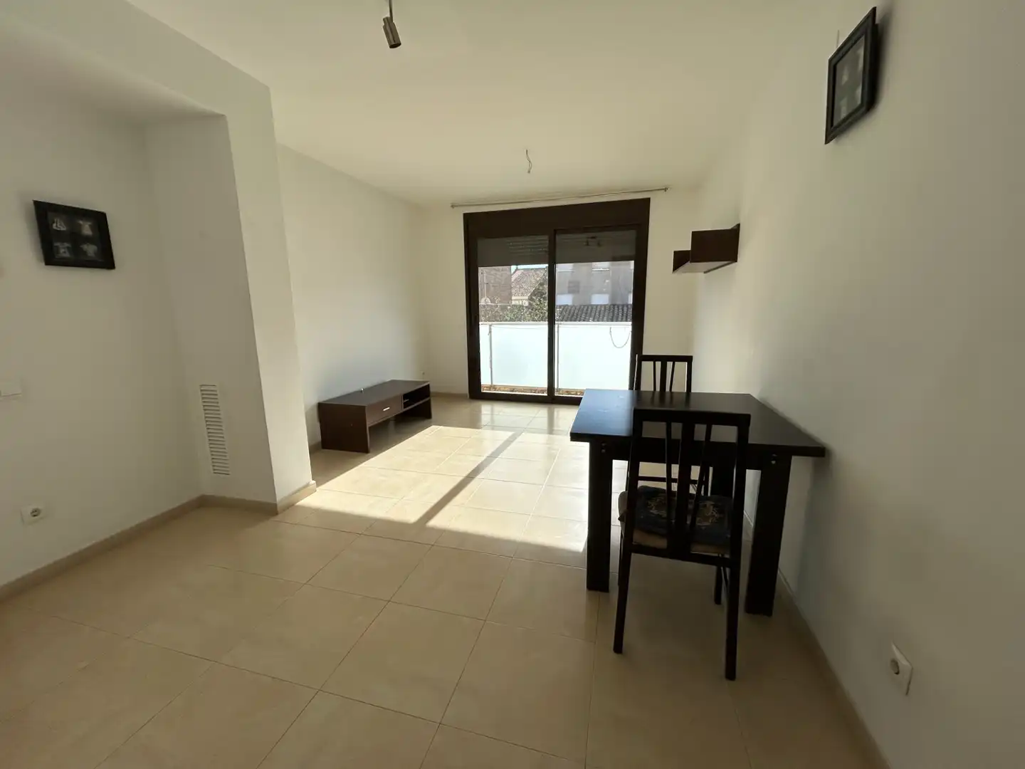 Flat with lift for sale in Passeig de les Escoles 8A, imagen 2